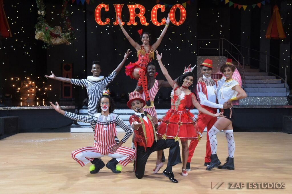Quatro concorrentes apurados na gala circo
