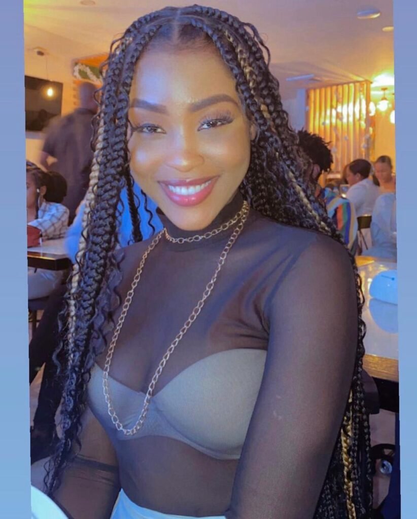 Bú Cherry revela que por causa da sua beleza recebe assédios até de mulheres