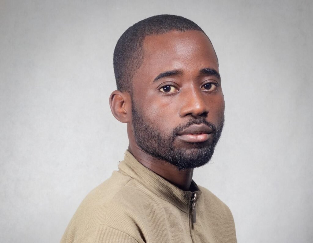 Angolano Luamba Muinga laureado vence prémio “Seed Awards”