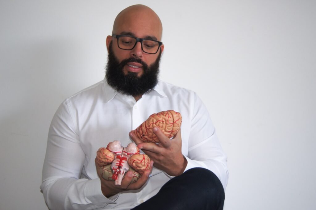 Semelhanças entre o cérebro humano e o universo fascinam neurocientistas