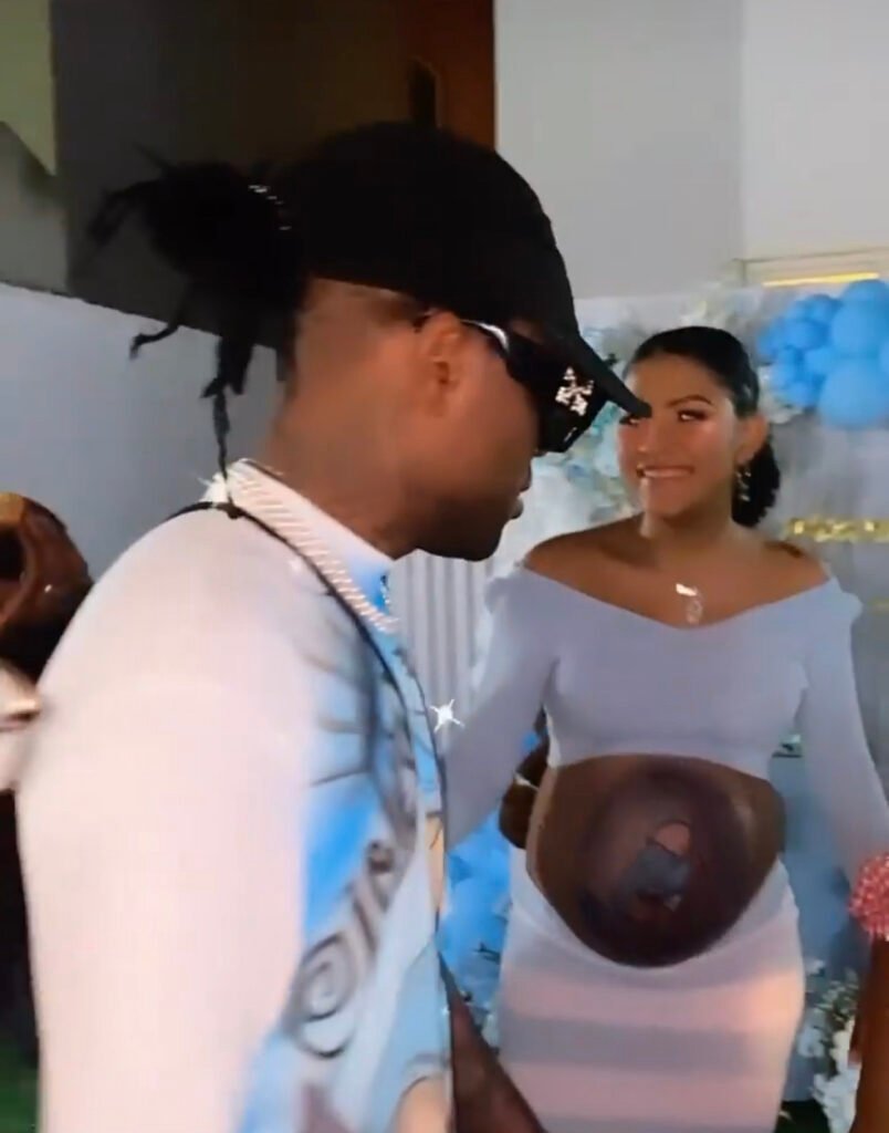 Cage One e Elizabeth Ventura realizam chá de bebé: “É menino”