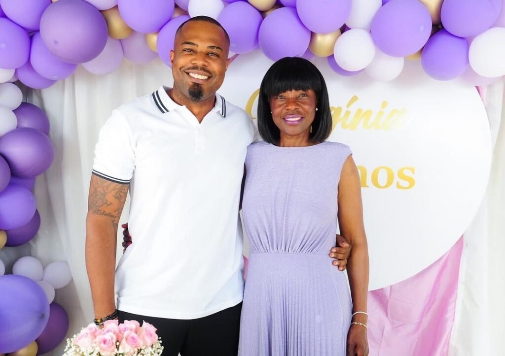 Sarissari ressalta a importância da figura de uma mãe em época natalícia