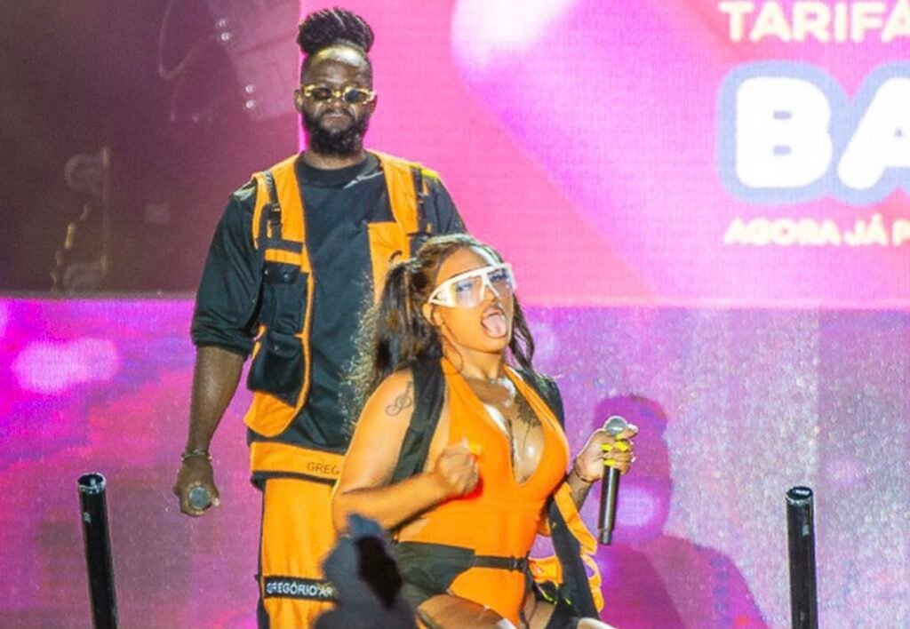 Gregório Arthur justifica aparição no palco do Baía Fest ao lado da esposa Neide Sofia “fomos convidados”