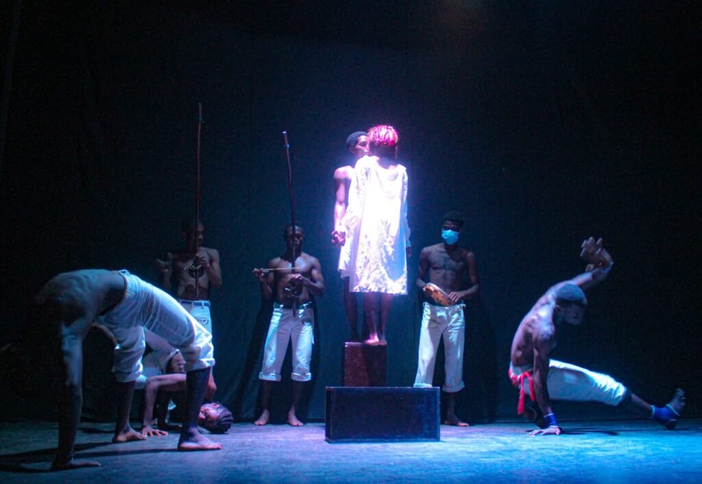Palco do Centro Cultural Brasil -Angola acolhe temporada cultural e artística / 2022 com espectáculo “Sem Título”