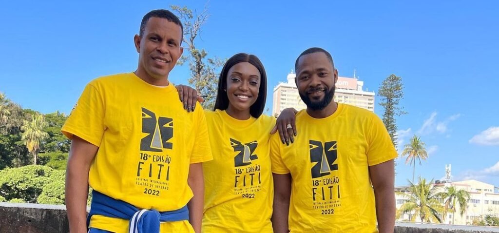 Lesliana Pereira e Jaime Joaquim apresentam “Casados e Cansados” em Festival Internacional de Teatro de Inverno em Moçambique