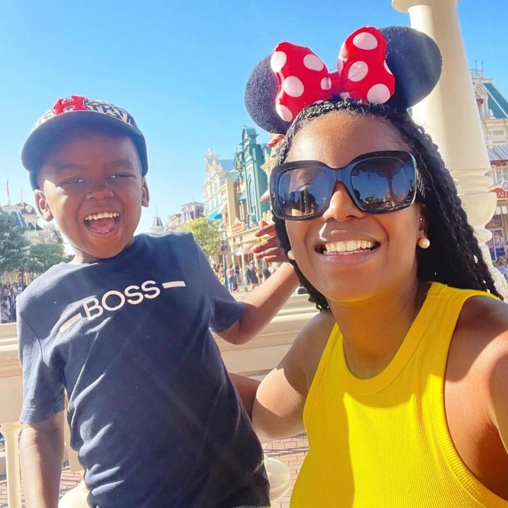 Yunika Gaspar leva o filho a conhecer a Disneyland, em Paris “Foram 2 anos sem explorar o mundo”