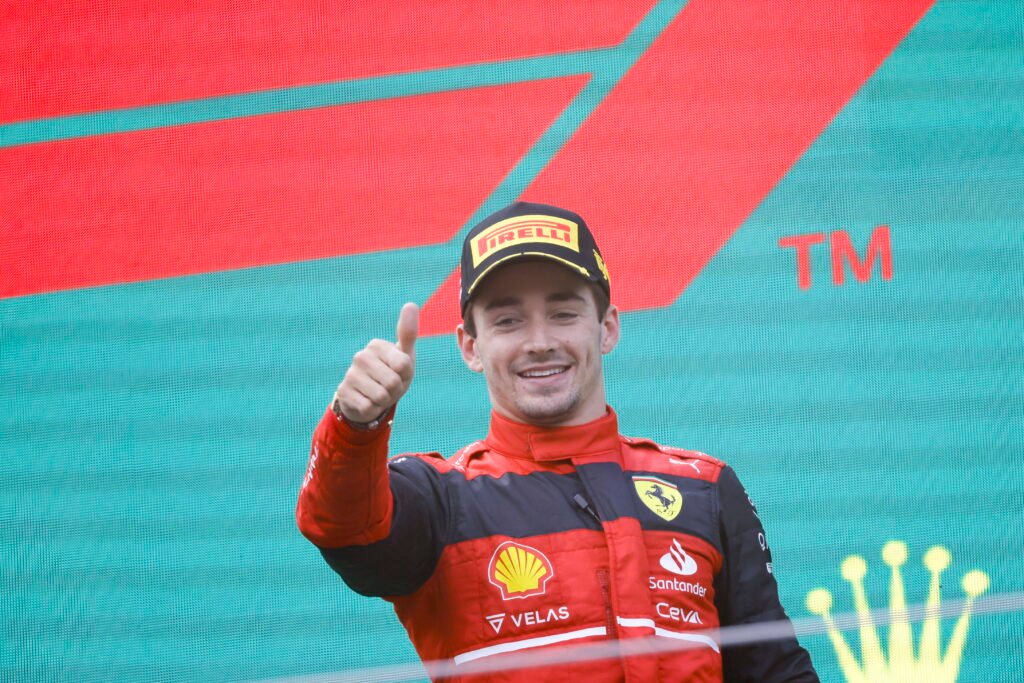 O Espectáculo da Fórmula 1 na DStv