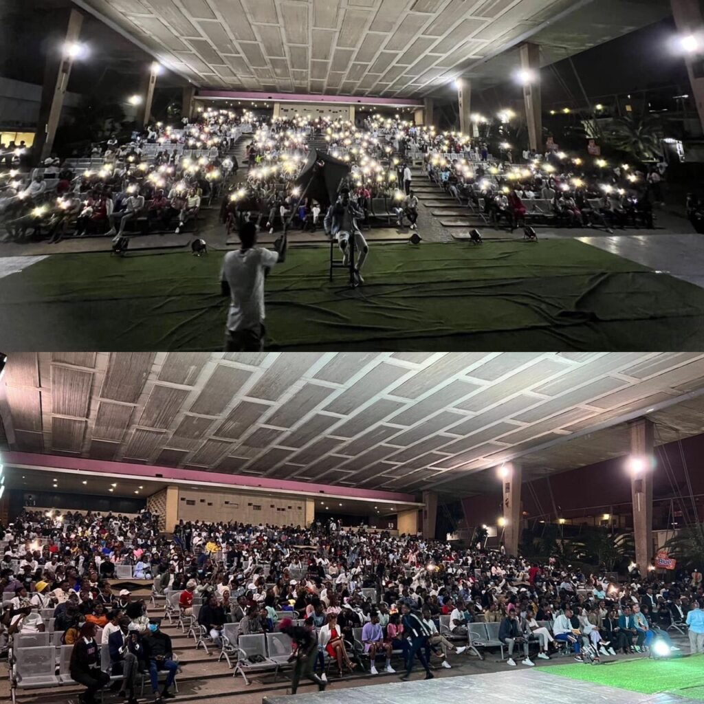 Edgar Salvador lota Cine Atlântico com encerramento da tournée “Novo Ano Novo Eu” em palestra motivacional