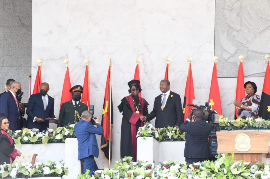 João Lourenço empossado como Presidente da República de Angola