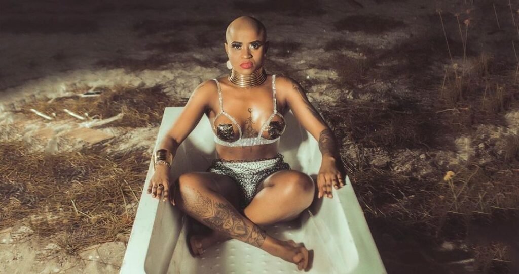 De regresso à música, Samara Panamera nega complicações de saúde pelo uso da jarda