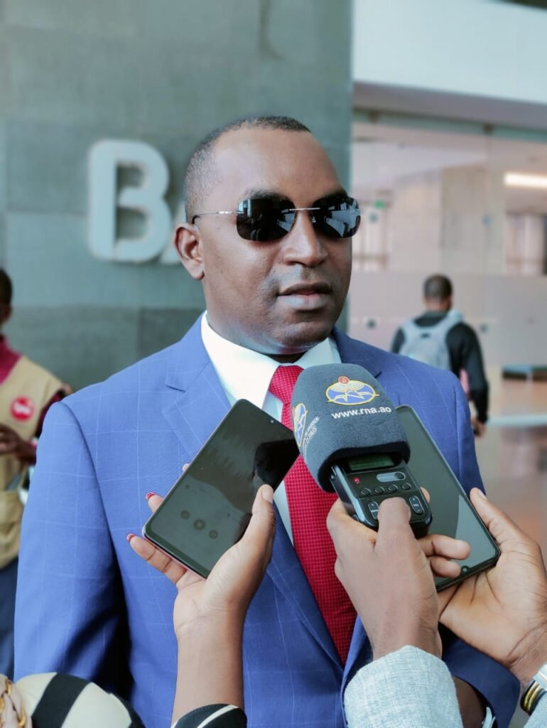 Isaías Kalunga minimiza saída da JURA do Conselho Nacional da Juventude