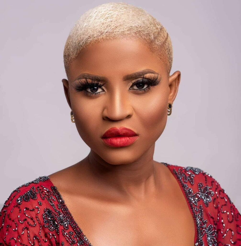 “Samara Panamera revela descoberta chocante aos 11 anos: O homem que lhe criava, não era seu pai biológico ”