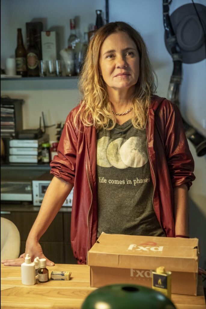 Adriana Esteves: “‘Os Outros’ fez aprofundar a minha reflexão sobre o ser humano”