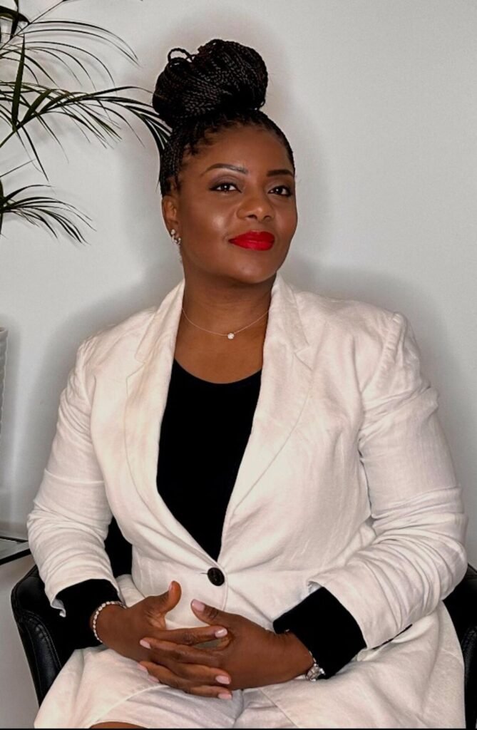 “O Milagre da Fertilidade”: Livro de Rosária Celestino inspira casais na busca pela parentalidade