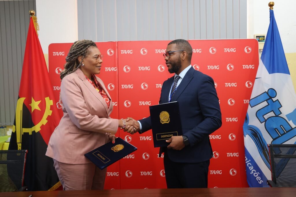 TAAG celebra parceria com ITEL para programa de estágios académico e profissional