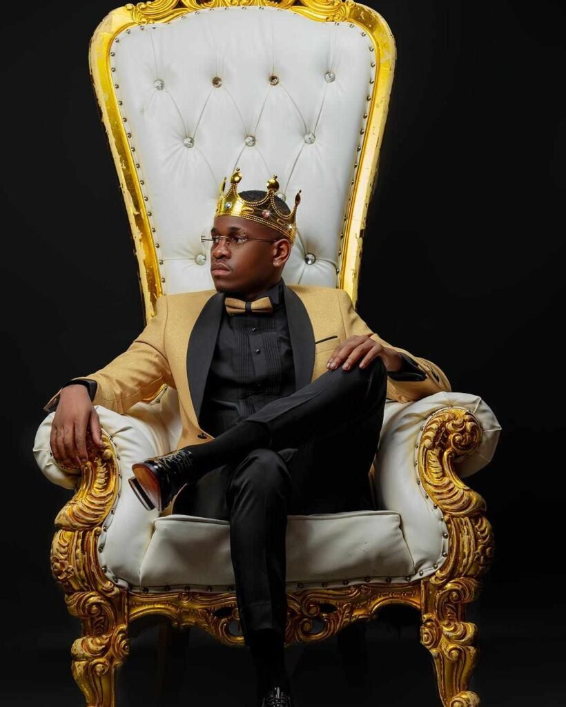 “Todo famoso já usou a fama para conquistar alguém”, revela Johnny Berry