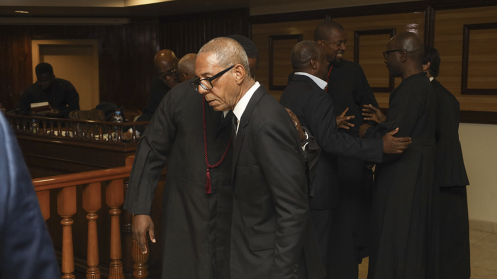 Hackers alegadamente “desapareceram” provas contra Kopelipa, afirma fonte interna