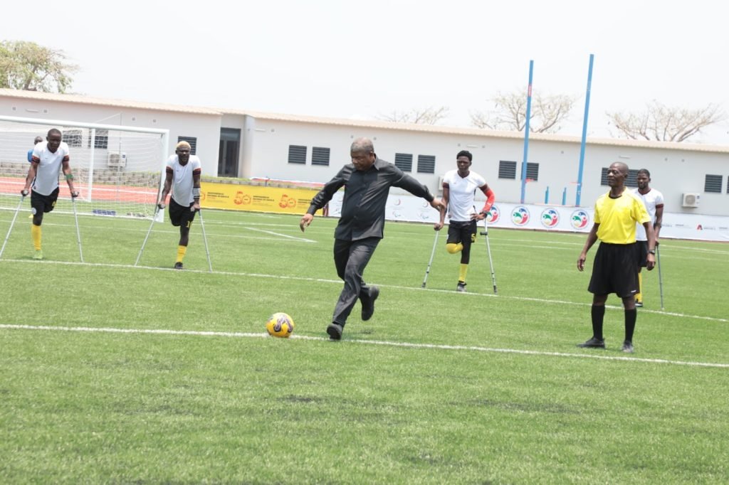 Chefe de Estado defende gestão competente no Complexo Desportivo Paralímpico José Sayovo