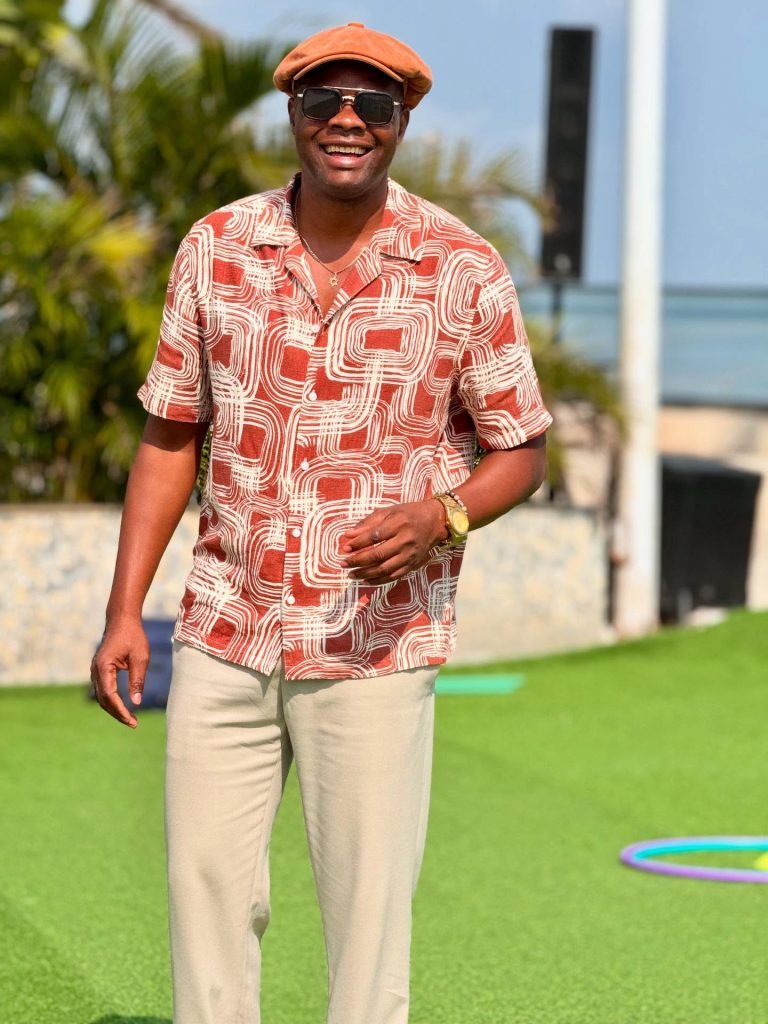 “Prevejo aí uns dois a zero. Argentina 2, Angola 0”, prevê Costa Vilola