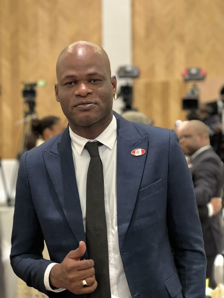 “A minha esposa levou quase tudo de mim”, revela Chefe Andeloy